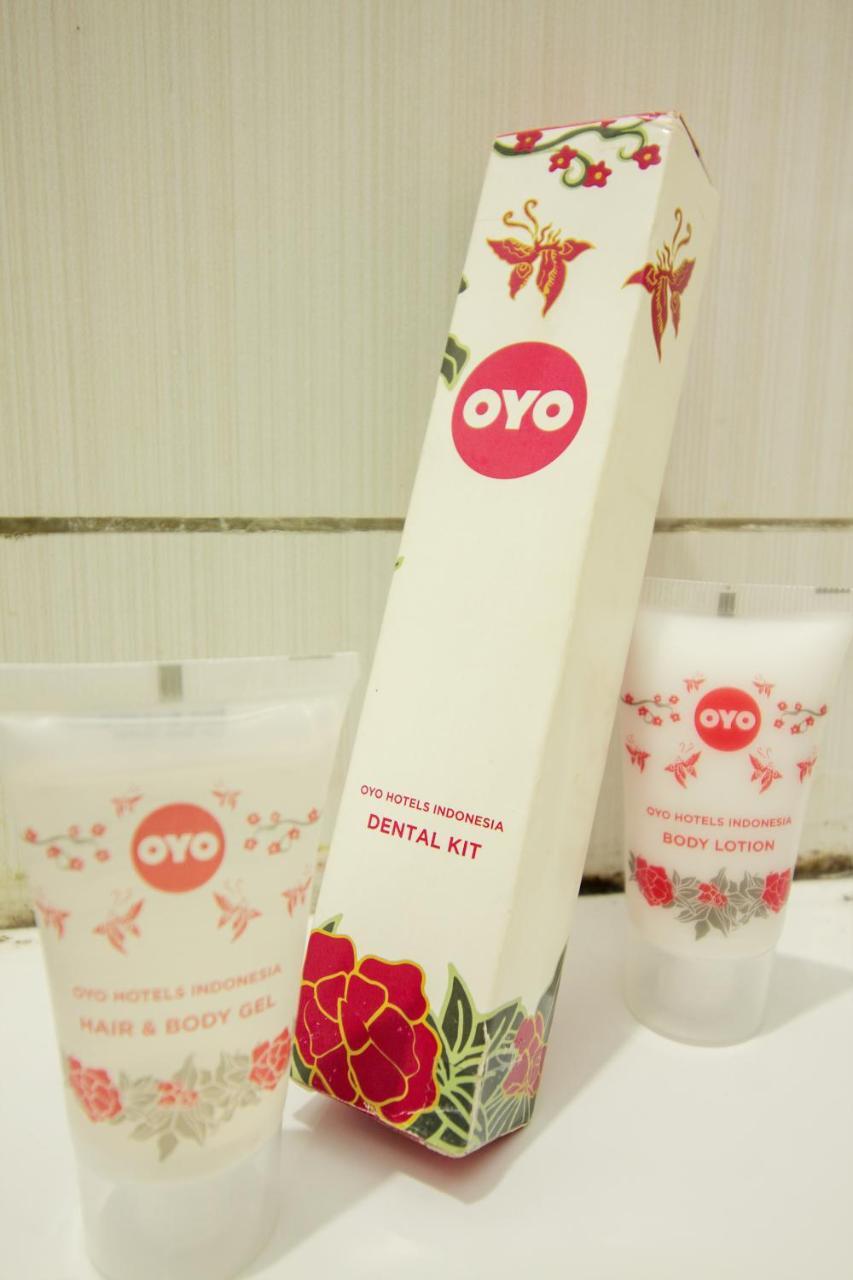 Oyo 396 Tibrae Residence Syariah Lembang Eksteriør billede